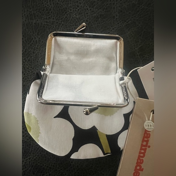 Marimekko Wallet Unikko Pieni Kukkaro Coin Purse Green Pink Black - Picture 9 of 12